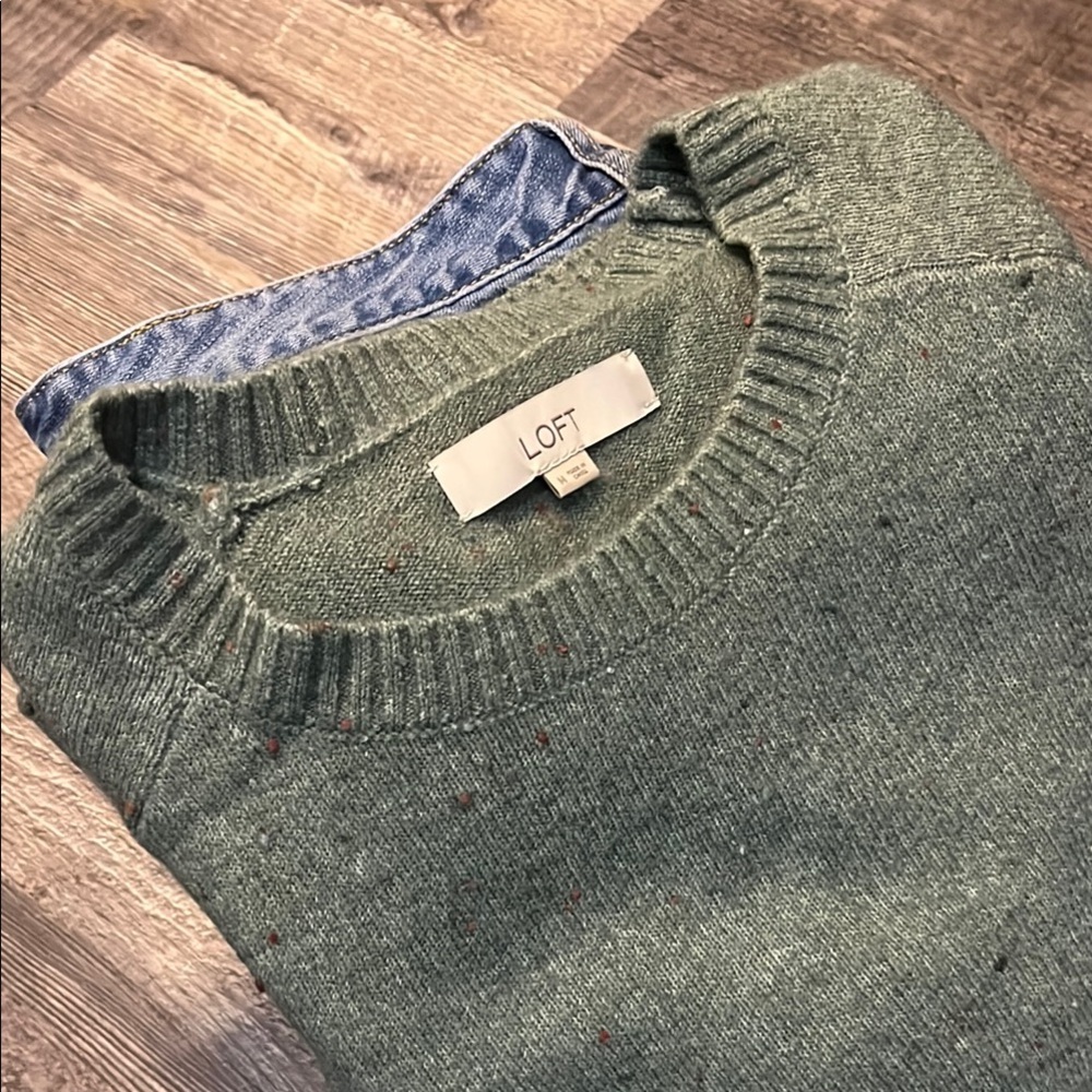 LOFT Green Crew Neck Sweater